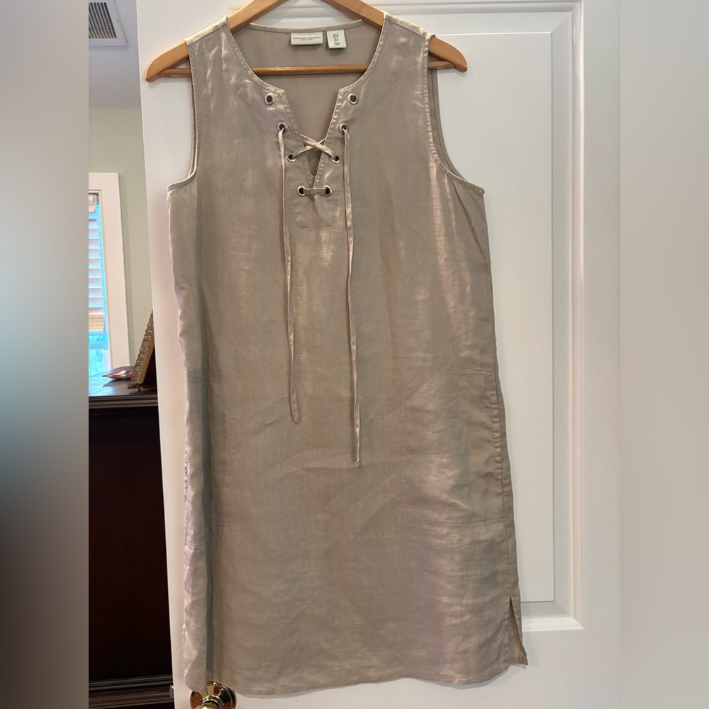 Adrienne Vittadini Elegant Lace-Up Sleeveless Dress